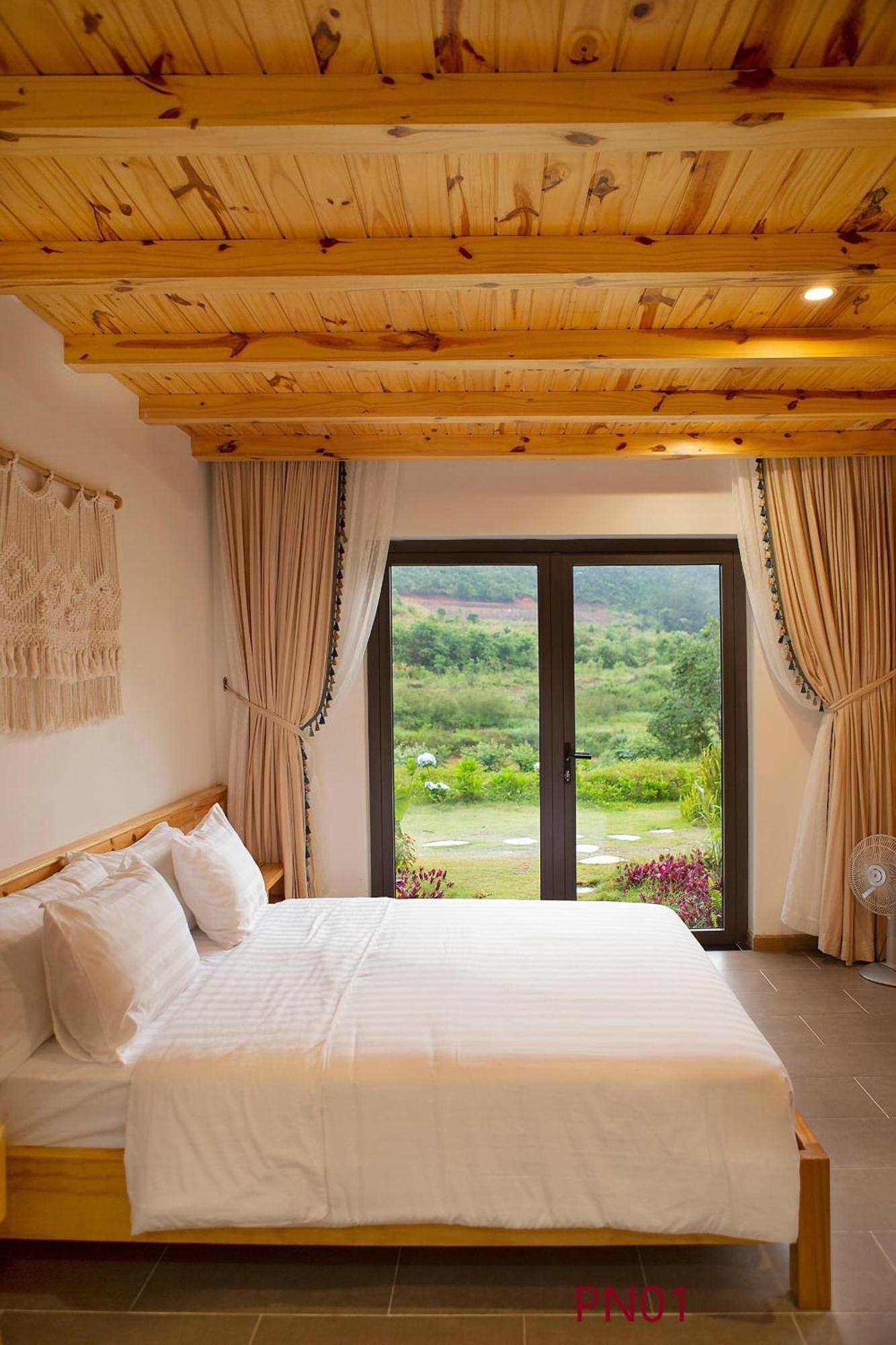SMALL VILLA