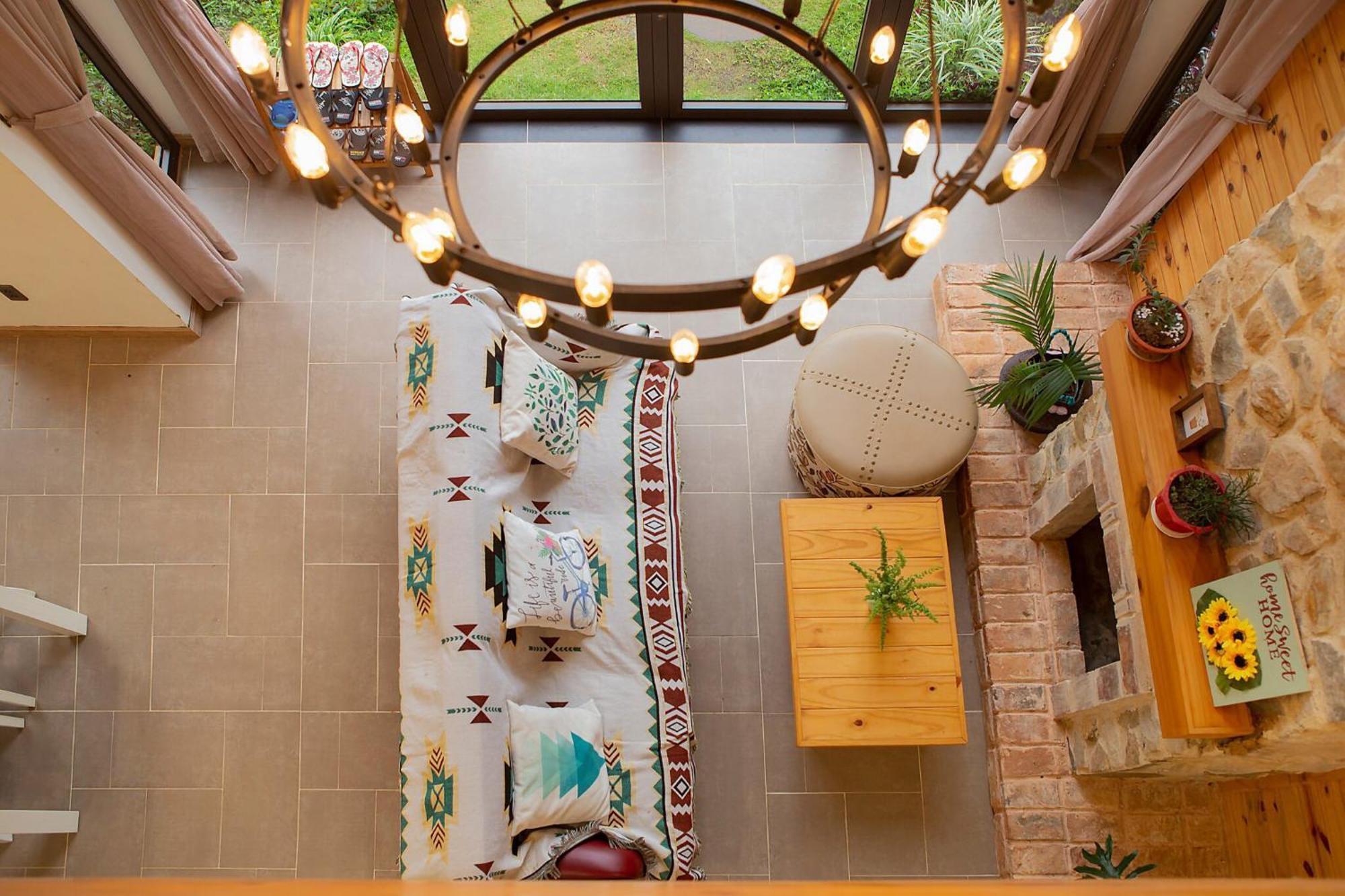 SMALL VILLA
