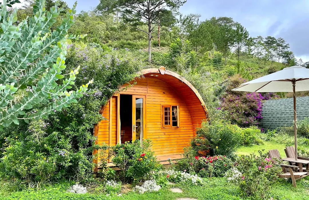 Lat Valley Retreat Village-1